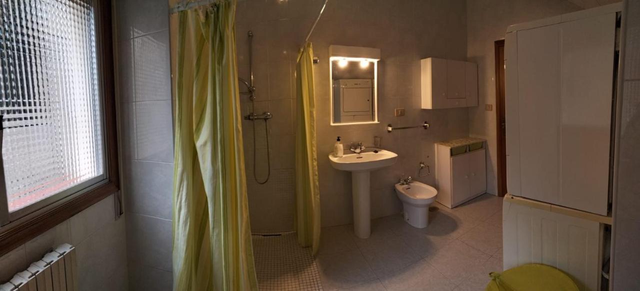 Villa Vivienda Familiar En La Ria De Vigo à Santa María Extérieur photo